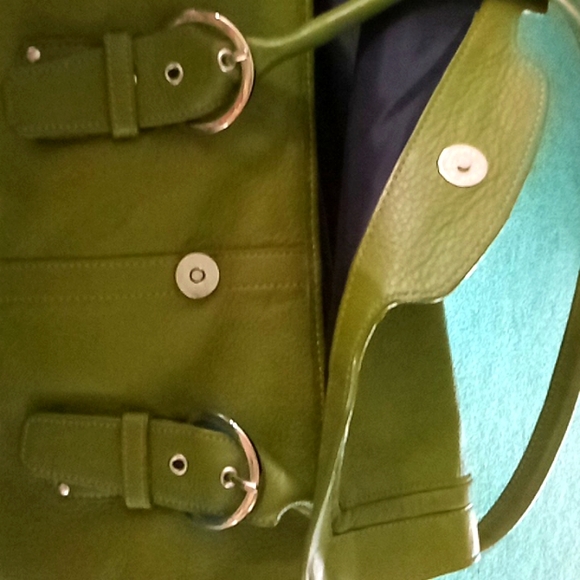 LL Bean Sandals size 8.5 / Franklin Covey Leather hand Bag - Picture 13 of 16